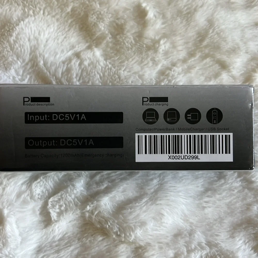 Black LED Flashlight with Powerbank